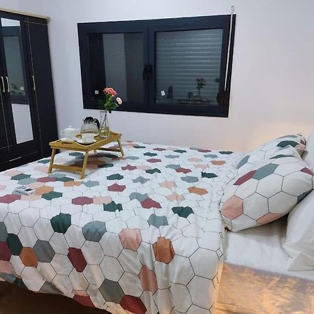 Superbe Appartement Avec Parking Gratuit Et Garde Dakar Luaran gambar